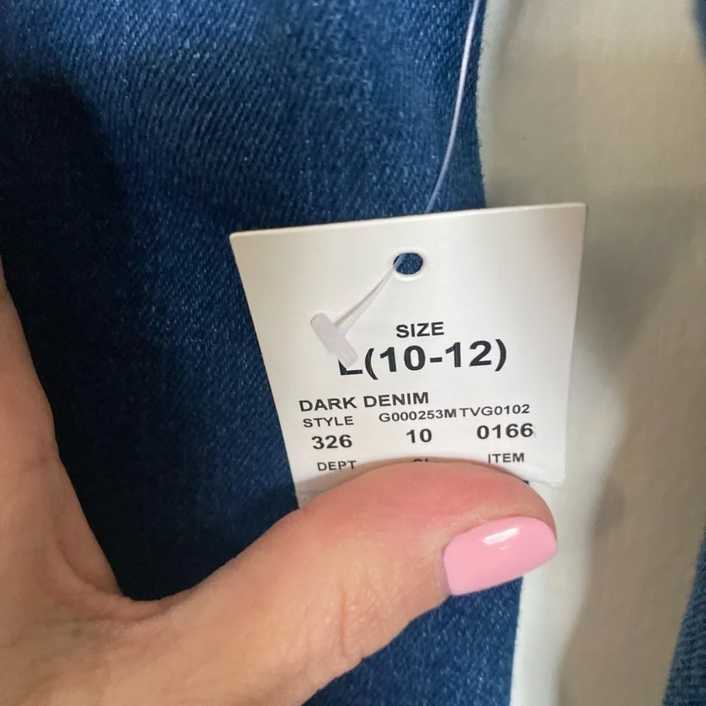 New tags girls, 10/12 MTV graphic jean jacket